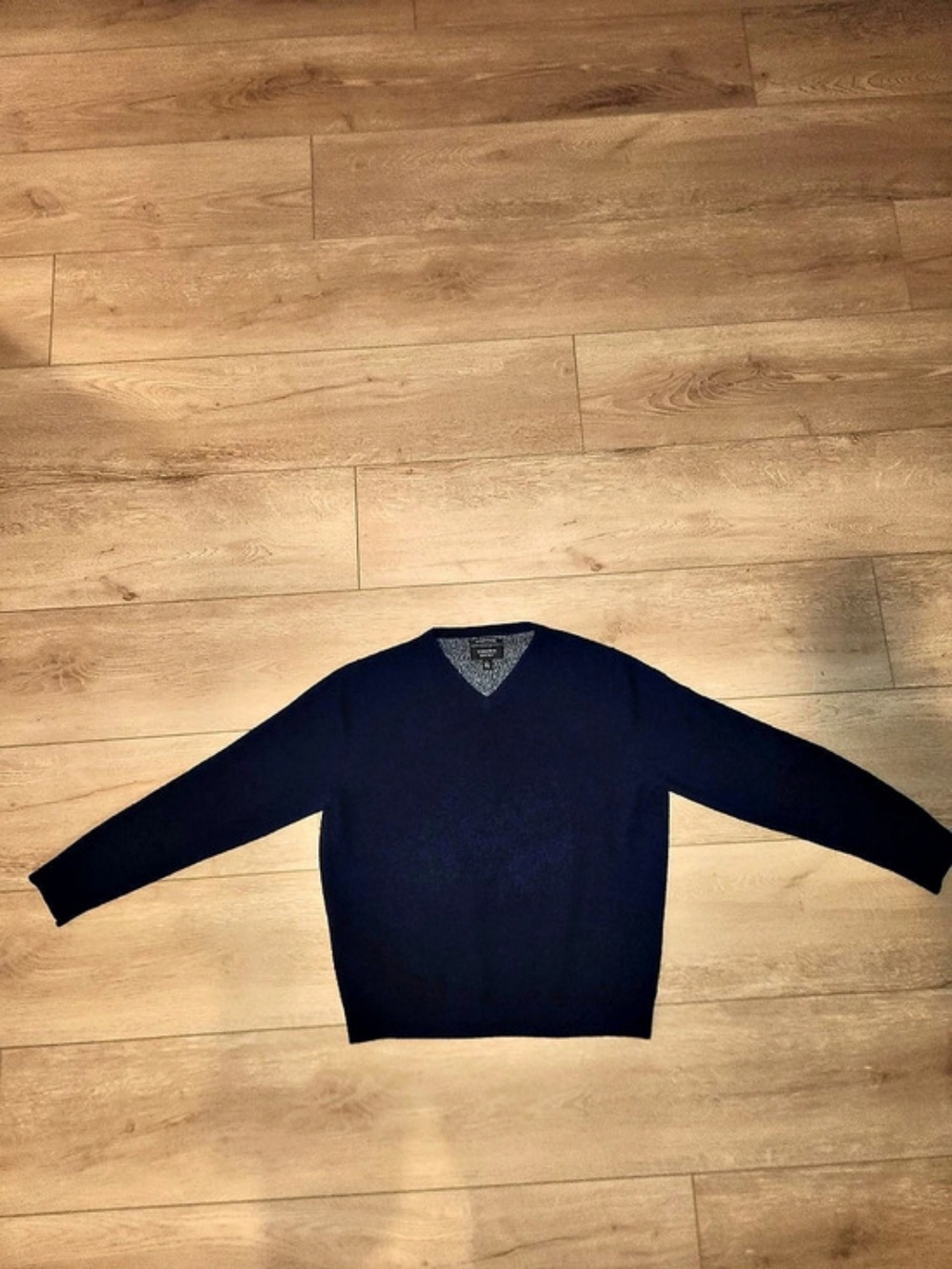 Navy Blue 100% Cashmere V-Neck Thin Long Sleeve Mens Size Large See Measurements